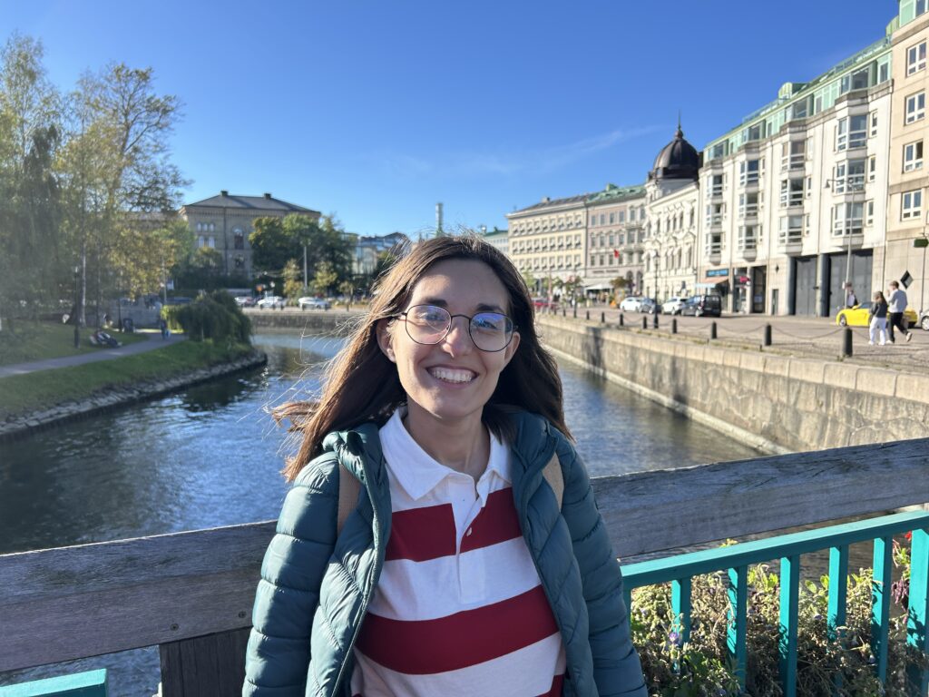 img 1025 (1) img 1025 (1)